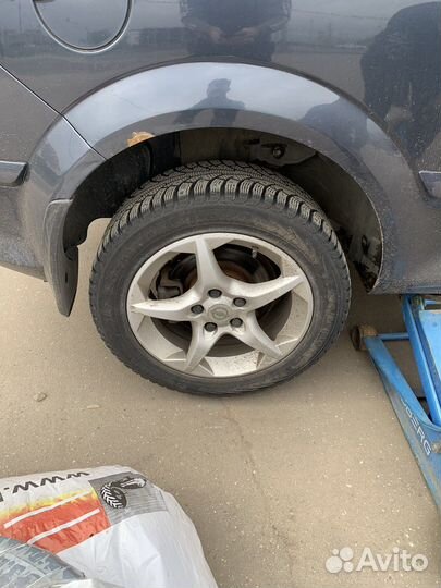 R16 Nokian Tyres Hakkapeliitta 5 205/55, PCD 5x110 DIA 65.1