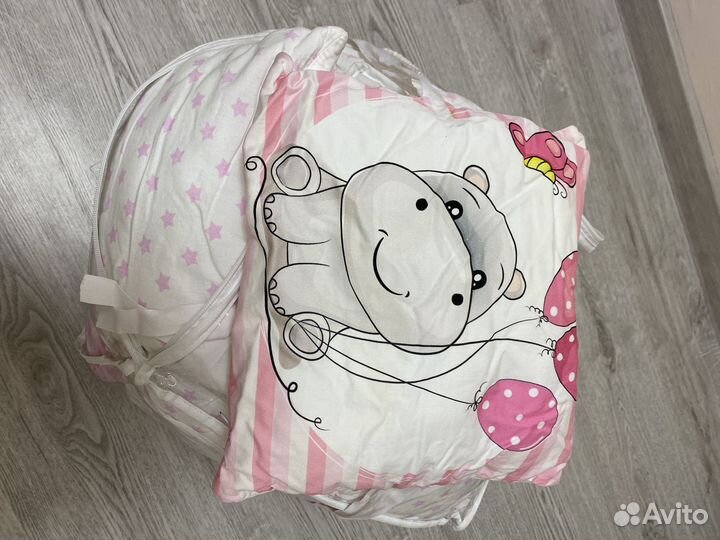 Бортики в детскую кроватку