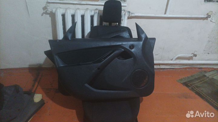 Сиденья на приора