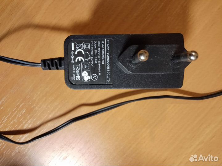 Свич TP-link TL-SF1016D