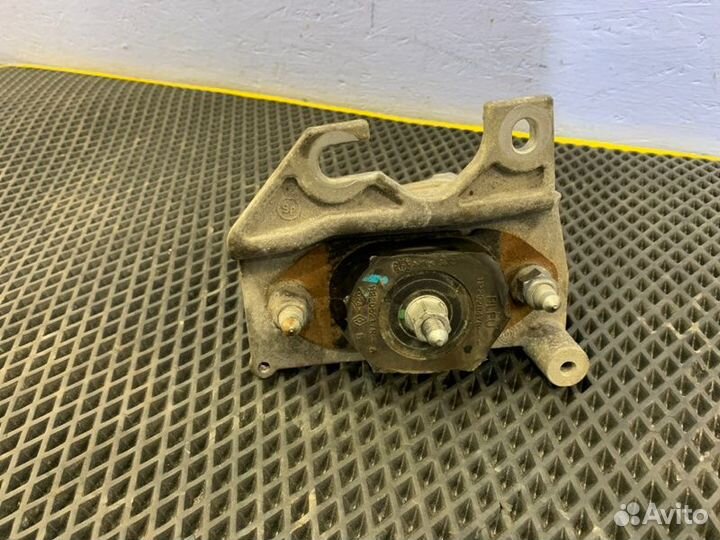 Опора АКПП Renault Kaptur