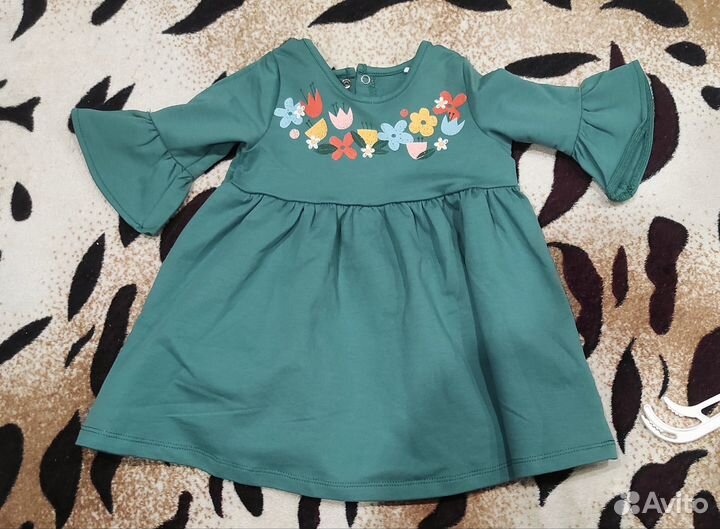 Платье для девочки 80 новое