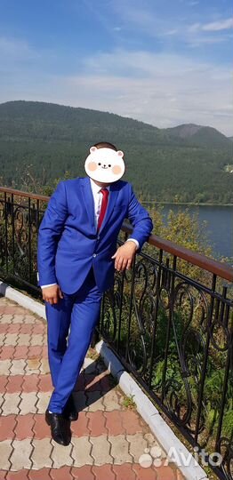 Мужской классический костюм