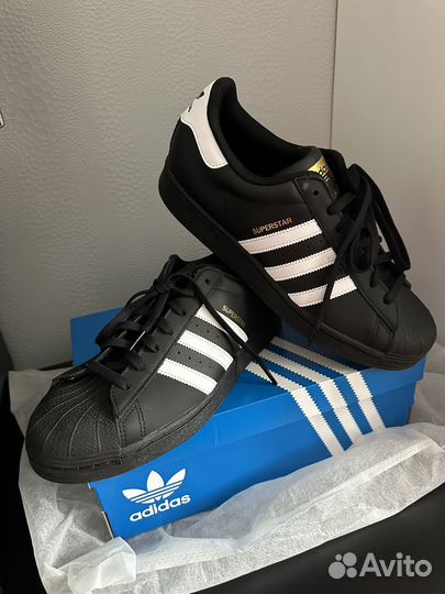 Adidas superstar