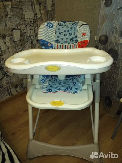 Стульчик для кормления