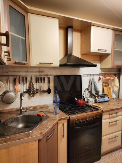 2-к. квартира, 60 м², 1/9 эт.