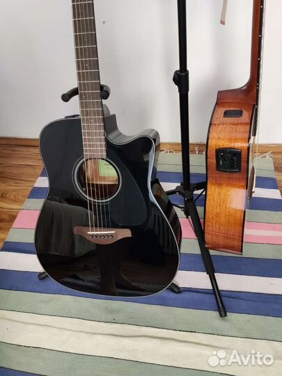 Электроакустическая гитара Yamaha fgx800c bl и nt