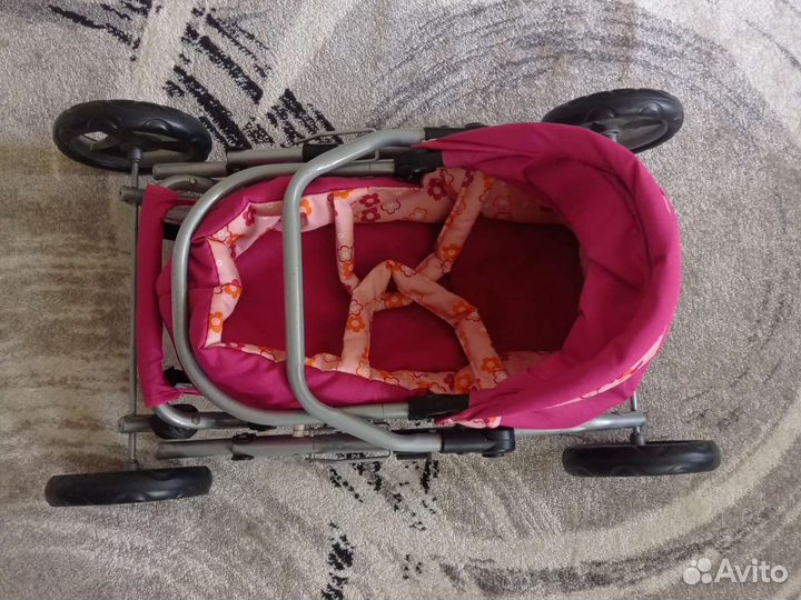 Коляска для кукол