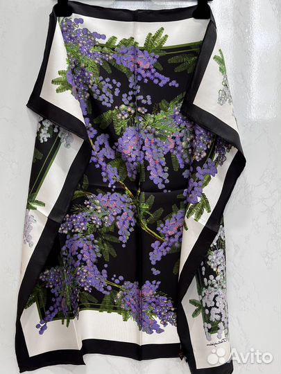 Платок dolce gabbana цветы сирени