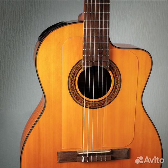 Классические гитары takamine GC5CE NAT