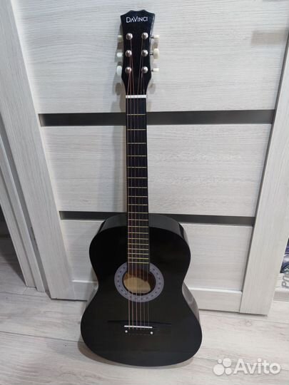 Акустическая гитара