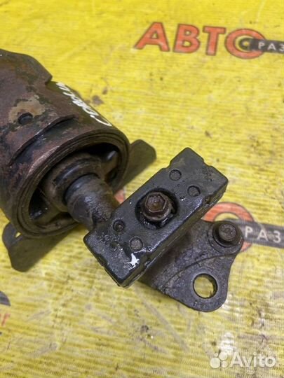 Подушка двигателя Toyota Corolla E101 4EFE 1993