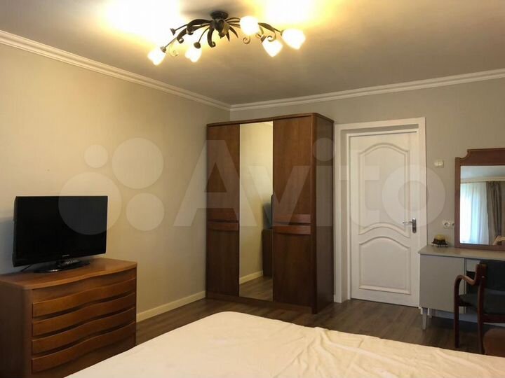 3-к. квартира, 81,1 м², 6/10 эт.