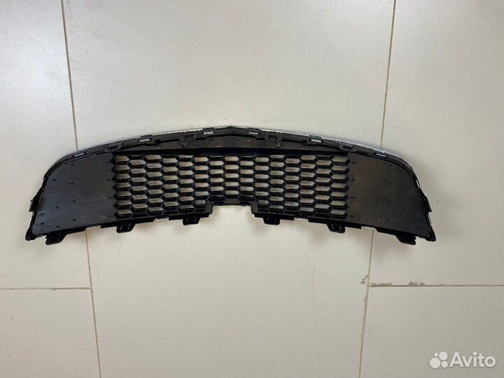 Решетка радиатора Сhevrolet Сruze 09-12 нижняя