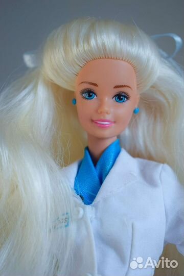 Dentist Barbie, 1997, China