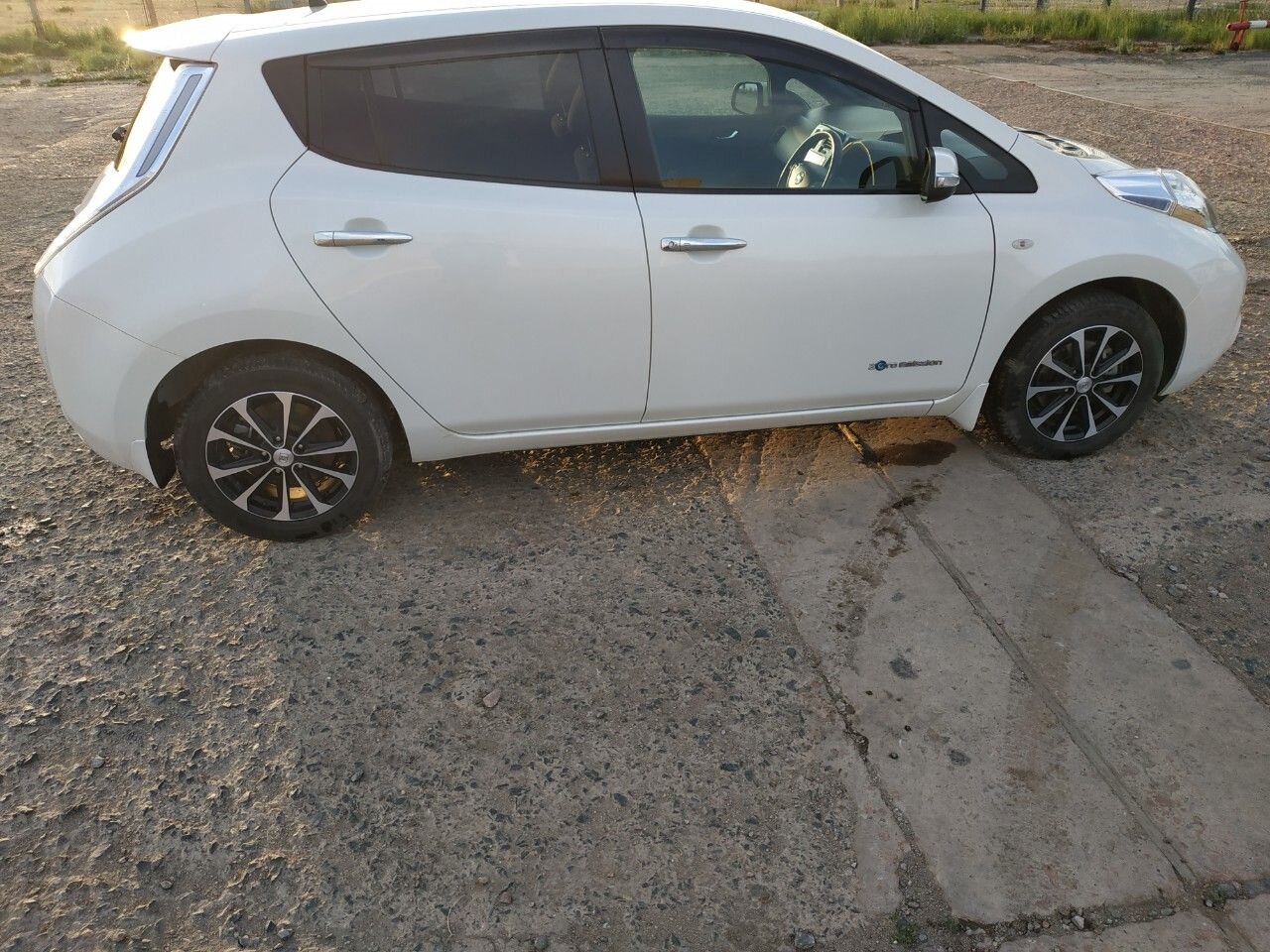 Nissan Leaf: фото из отзыва