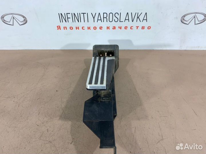 Педаль газа Infiniti Fx35 Fx50 Qx70 S51 VQ35HR