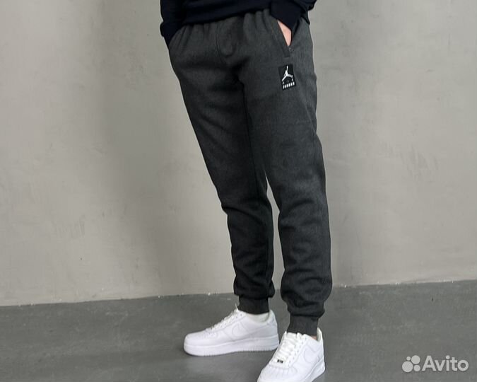 Теплые штаны Nike Air Jordan