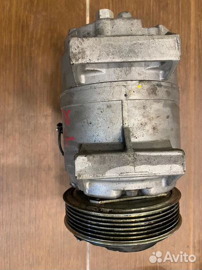 Компрессор кондиционера Volvo s60 s80 xc70 xc90