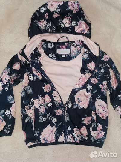 Ветровка для девочки