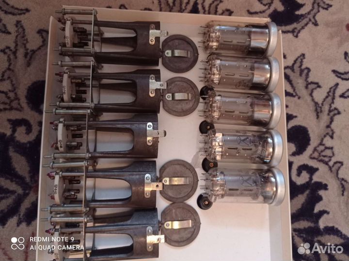 Радиолампы гу-50 и стаканы с панелями плк-50