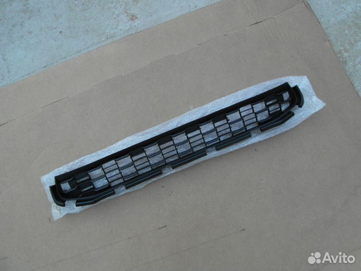 Решётка переднего бампера Mitsubishi ASX 2013-2018