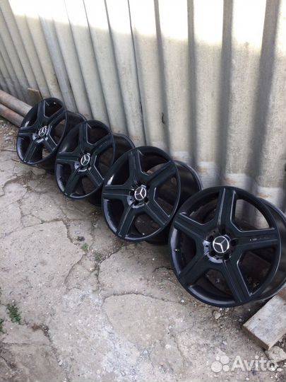 Диски r19 разноширокие
