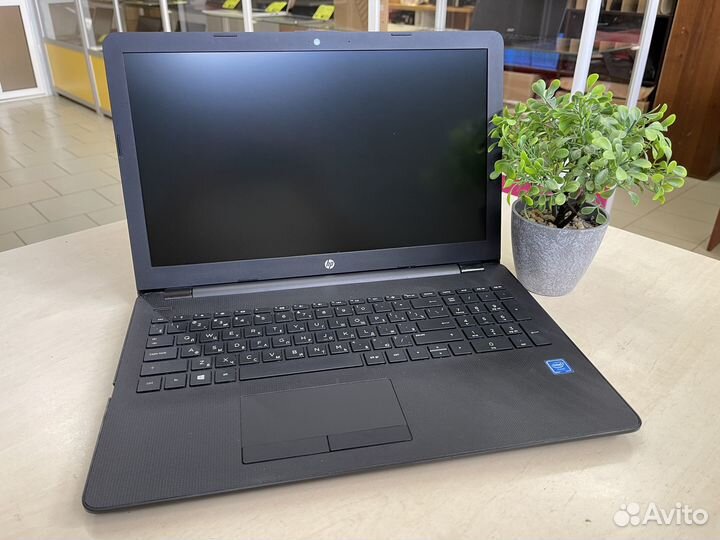 Бюджетный ноутбук HP