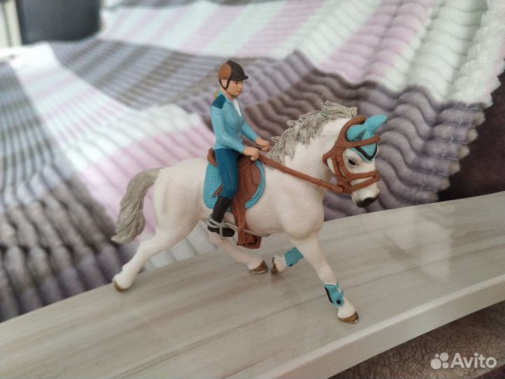 Schleich набор лошадь и всадник