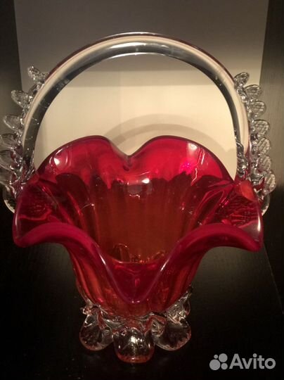 Конфетница / корзиночка красный май стекло