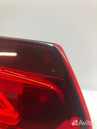 Фонарь крышки багажника (внутренний) задний левый