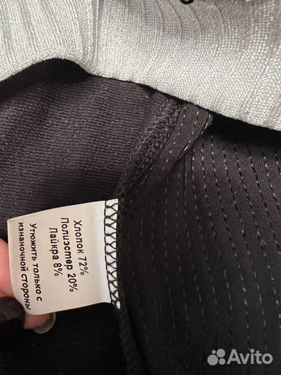 Кофта для девочки с пайетками