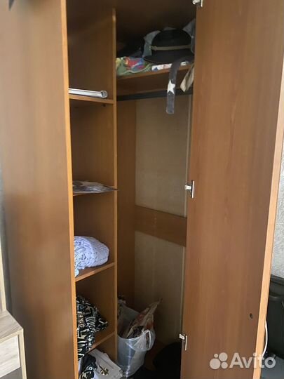 Угловой шкаф с зеркалом бу