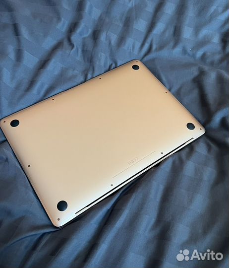 Apple MacBook air 13 2020 m1 8gb 256