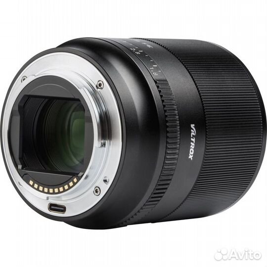 Объектив Viltrox 35мм F1.8 для Sony E Full Frame
