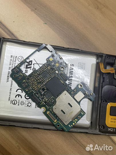 Разбор Samsung M21 (M215F)