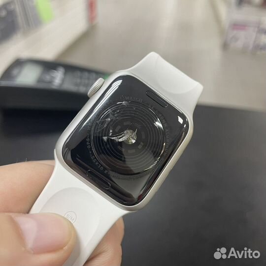 Apple Watch Series SE 40mm Silver рст 324298