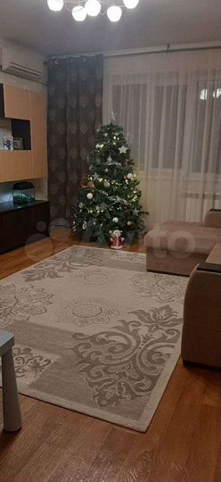 2-к. квартира, 66 м², 8/10 эт.