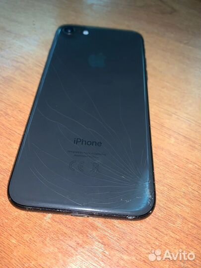Телефон iPhone 8 64 gb
