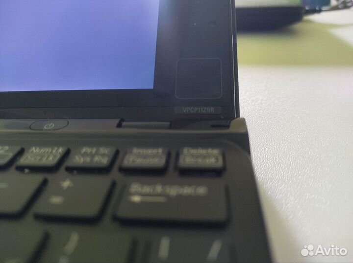 Ноутбук Sony vaio VPC-P11Z9R