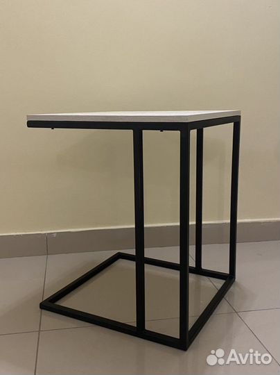 Прикроватный столик (loft)