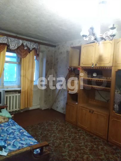 Комната 18 м² в 1-к., 2/4 эт.