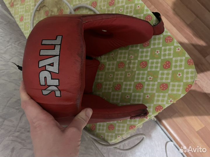 Боксерский шлем