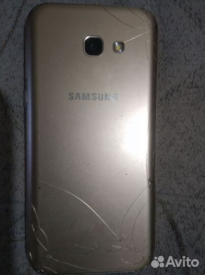 Телефон Samsung а 5