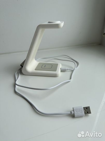 Зарядка 3 в 1 для iPhone безпроводное