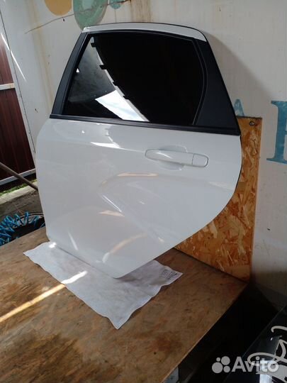 Дверь задняя левая Лада Веста