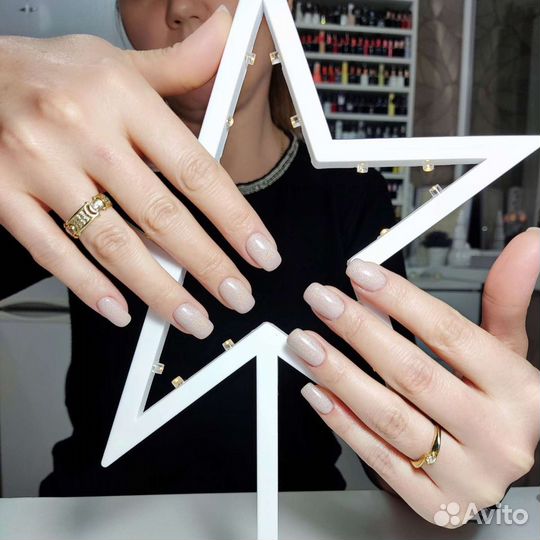 Маникюр + укрепление + покрытие гельлаком + дизайн