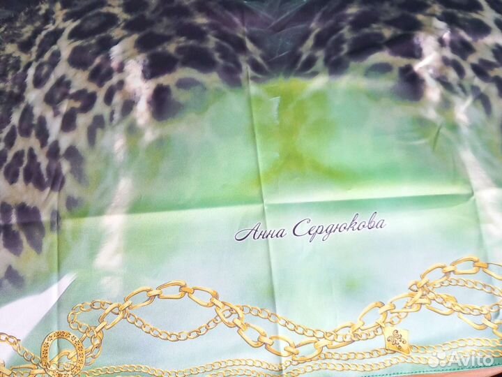 Дизайнерский шёлковый шарф