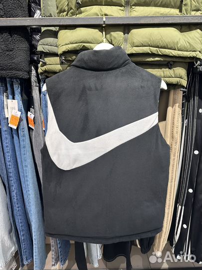 Жилет двухсторонний Nike