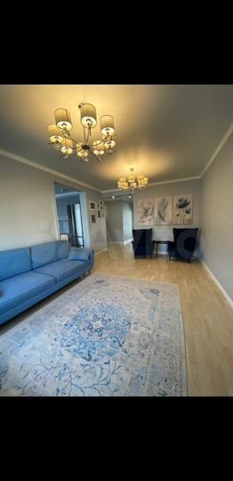 2-к. квартира, 70 м², 7/8 эт.